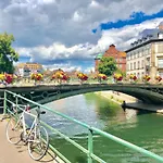 Cosy & Quiet Flat In Historical Lively Center Of * Estrasburgo