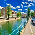 Apartamento Cosy & Quiet Flat In Historical Lively Center Of Estrasburgo