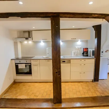 Cosy & Quiet Flat In Historical Lively Center Of アパート *