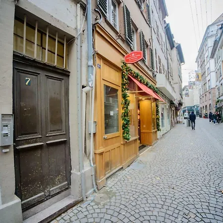 Cosy & Quiet Flat In Historical Lively Center Of *