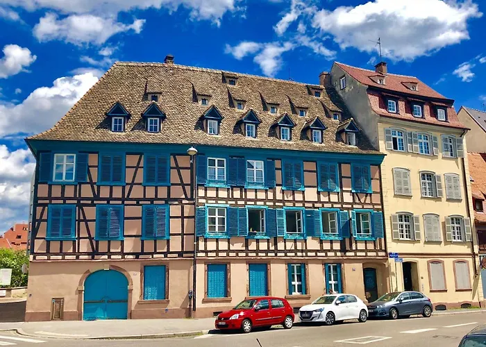 Cosy & Quiet Flat In Historical Lively Center Of *