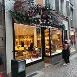 Cosy & Quiet Flat In Historical Lively Center Of *