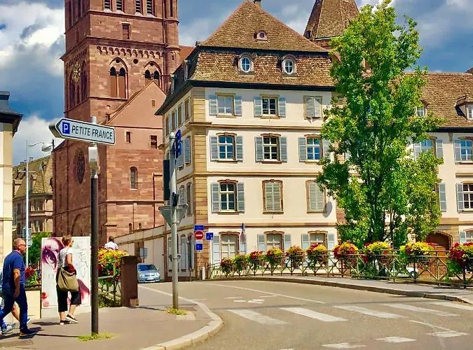 Lägenhet Cosy & Quiet Flat In Historical Lively Center Of Strasbourg